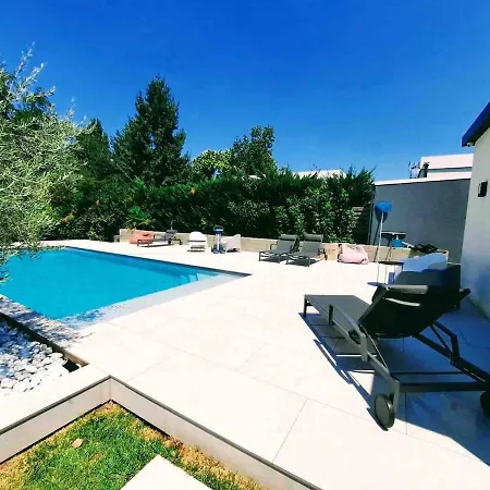 Avec Piscine Entre Toulouse Et Albi *